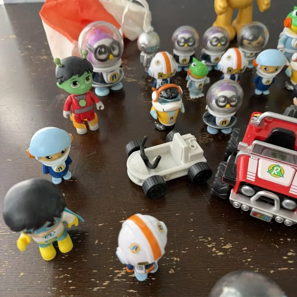 Ryan’s World Figures Lot 58 Pieces Red Titan Pandas Robots Helmet Astronauts